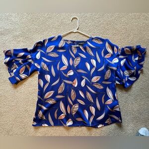 Liz Claiborne Navy Leaf Print Blouse